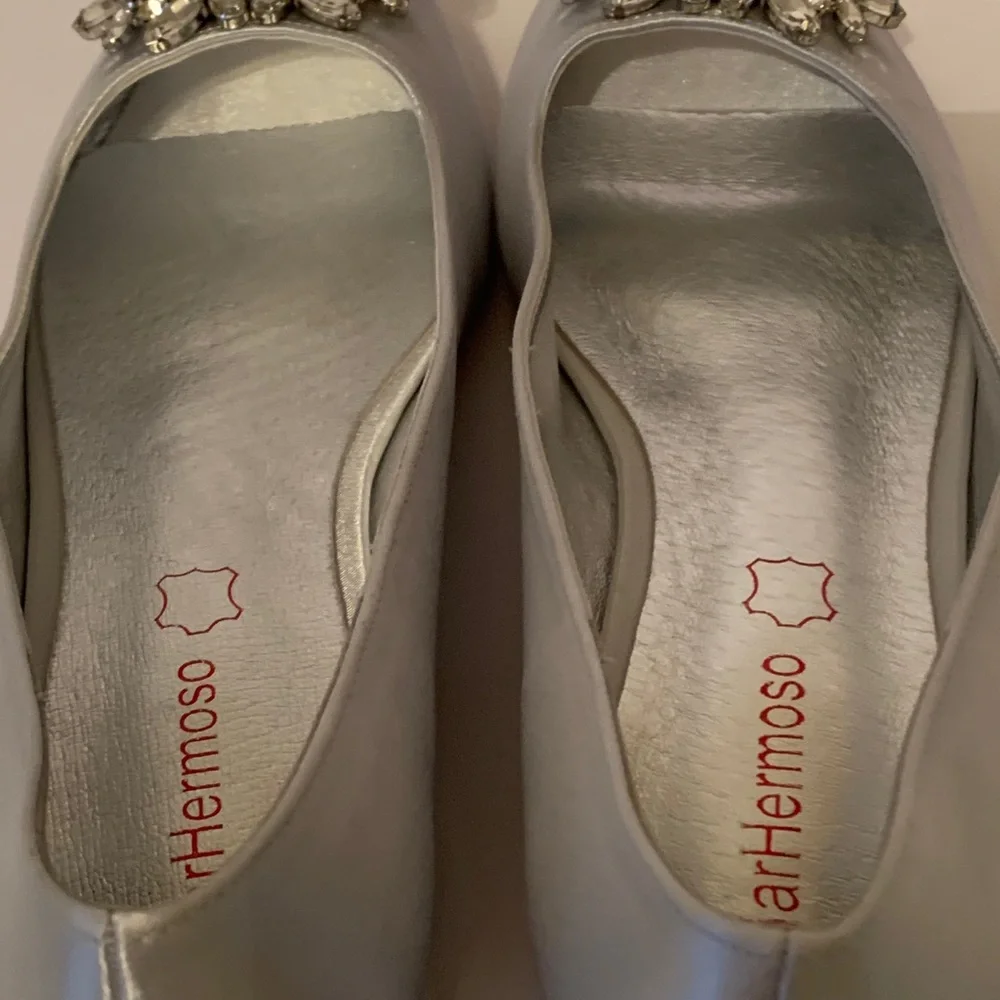 MarHermoso elegant silver